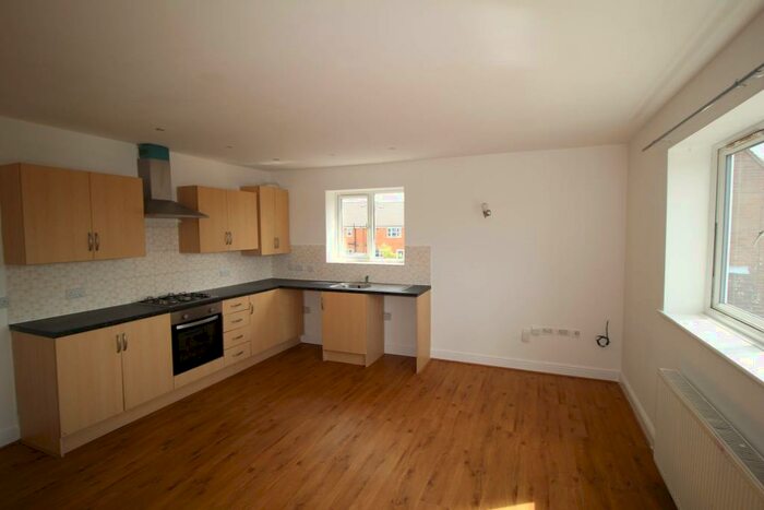 2 Bedroom Flat To Rent In Richmond Road, Worksop, S80