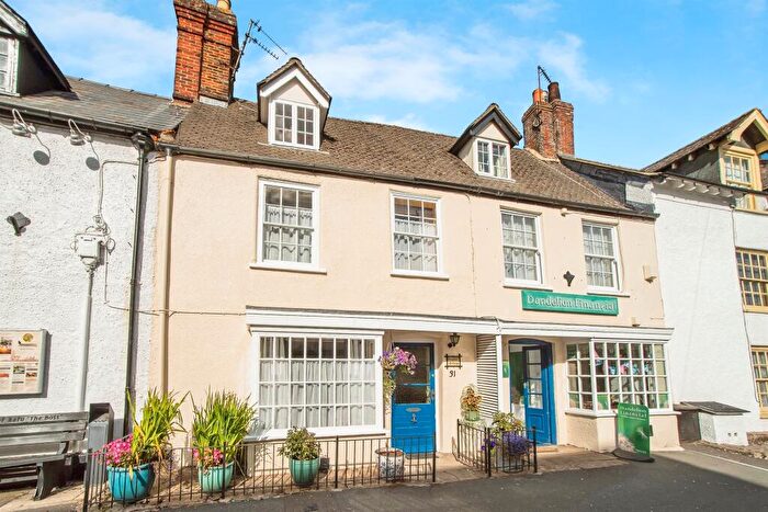 3 Bedroom Cottage For Sale In High Street, Highworth, Swindon, SN6
