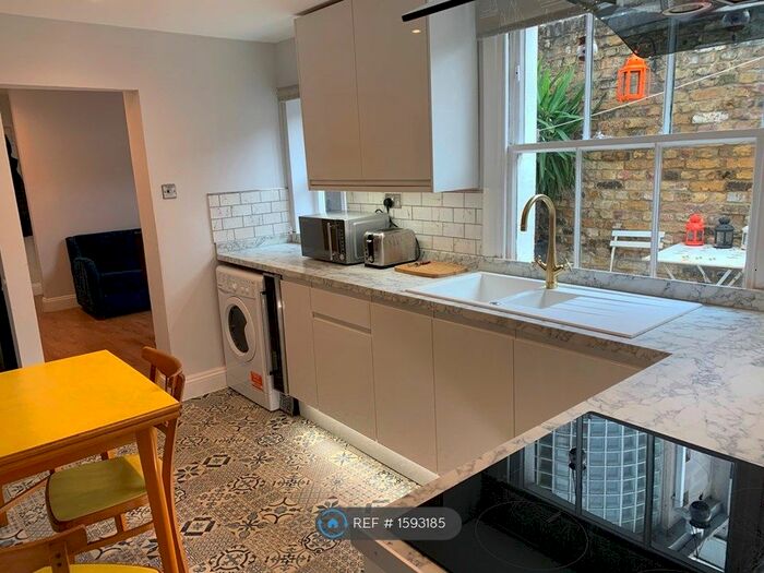 1 Bedroom Flat To Rent In Fenwick Place, London, SW9