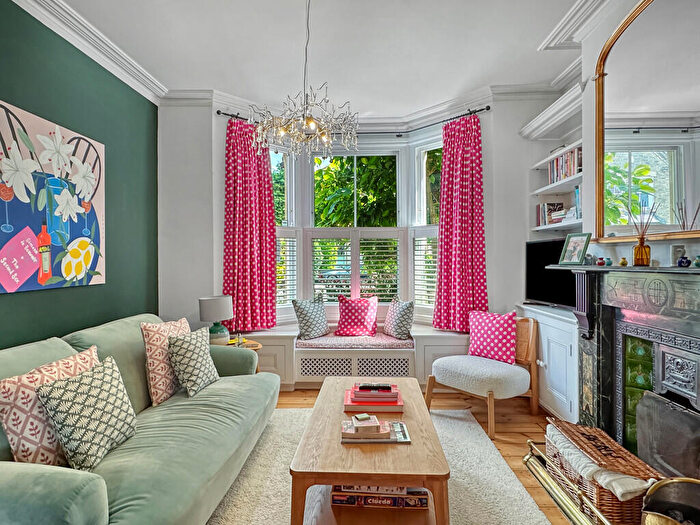 4 Bedroom Terraced House To Rent In Tenison Road, Cambridge, CB1