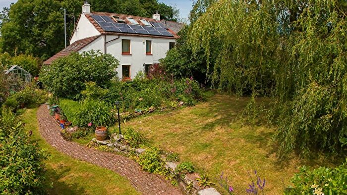 4 Bedroom Semi-Detached House For Sale In St Austell Road, St Blazey Gate, Par, PL24