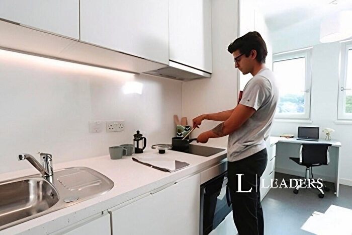 Studio To Rent In Lewes Road, Brighton, East Sussex, BN2