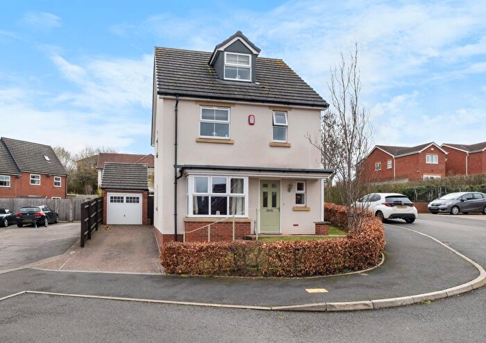 4 Bedroom Detached House For Sale In Spode Gardens, Bromsgrove, B60