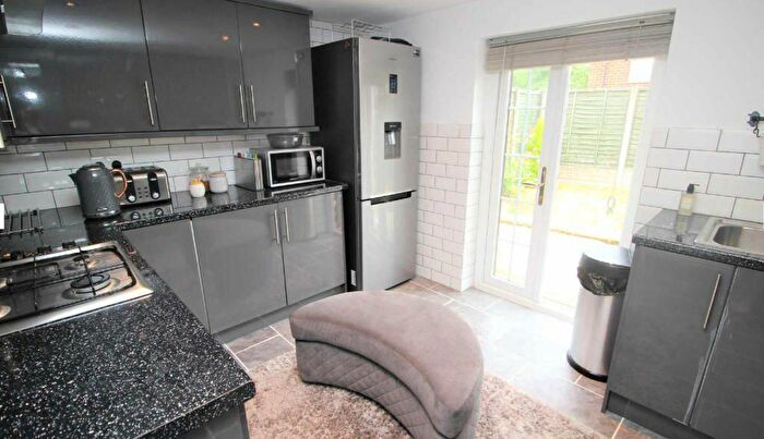 2 Bedroom Detached House To Rent In Woodside Avenue, Fulwood, Preston, PR2