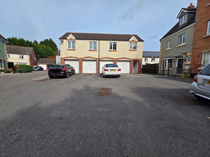 2 Bedroom Coach House For Sale In Leyshon Way, Bryncethin, CF32
