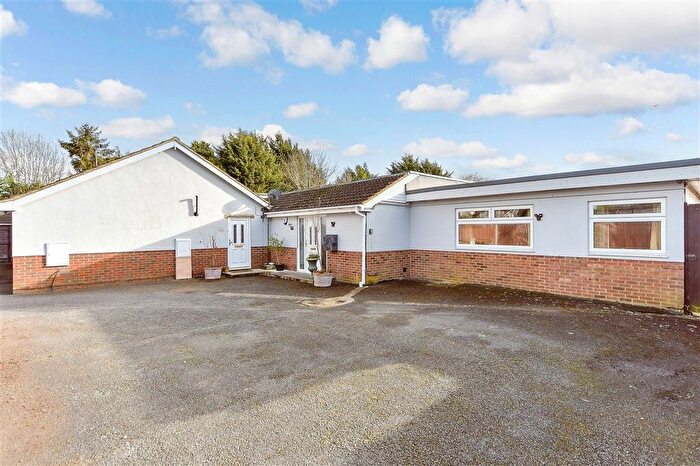 4 Bedroom Detached Bungalow For Sale In Woodside, Wigmore, Gillingham, Kent, ME8