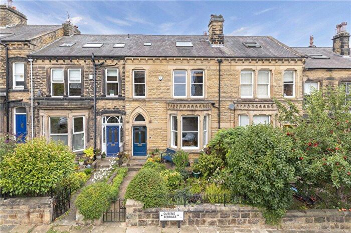 5 Bedroom Terraced House For Sale In Queens Terrace, Otley, West Yorkshire, LS21