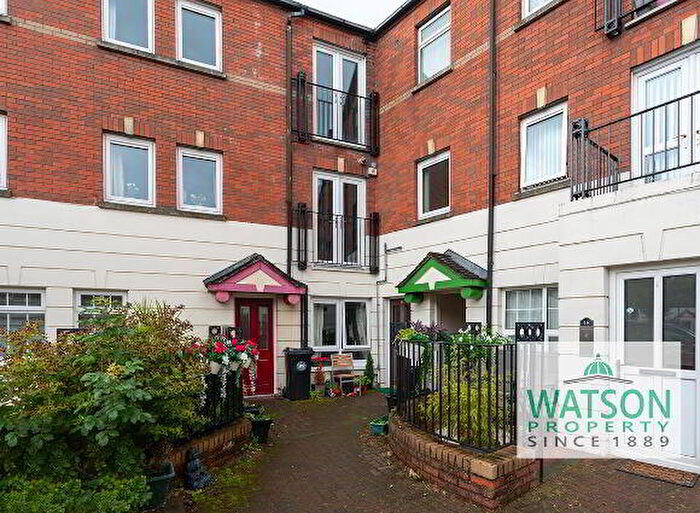 2 Bedroom 2nd Floor Apartments For Sale In Ferndale Court, Belfast, BT9