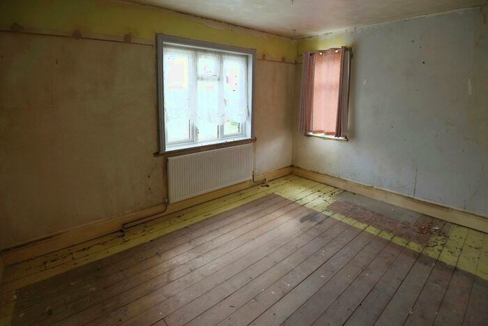 4 Bedroom Detached House For Sale In Walnut Road, Walpole St Peter, Wisbech, PE14