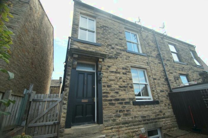 1 Bedroom Terraced House To Rent In Arthur Terrace, Farsley, Leeds, West Yorkshire, LS28
