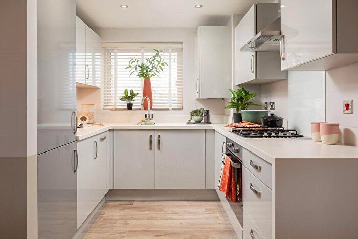2 Bedroom Apartment For Sale In Lucas Green, Shirley, Solihull, West Midlands, B90