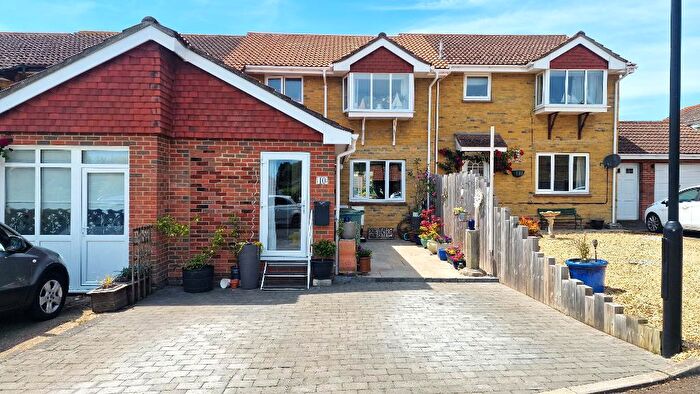 4 Bedroom Terraced House For Sale In Broomlands Close, St Helens, Isle Of Wight, PO33