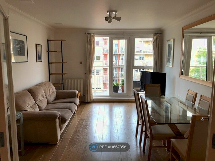 2 Bedroom Flat To Rent In Twickenham Road, Teddington, TW11