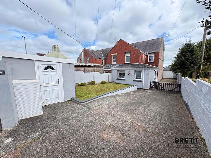 3 Bedroom Semi Detached House For Sale In Pill Lane, Milford Haven, Pembrokeshire., SA73