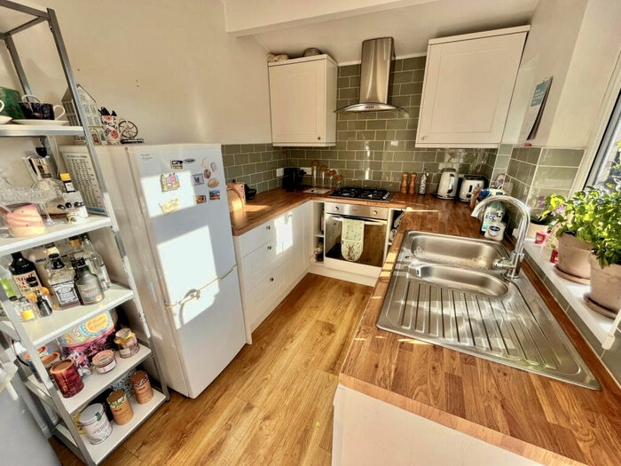 2 Bedroom Semi-Detached House To Rent In Vicarage Road, Cale Green, Stockport, SK3