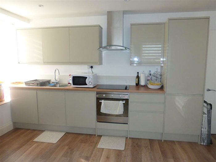 1 Bedroom Flat To Rent In Buckingham Street, Aylesbury, HP20