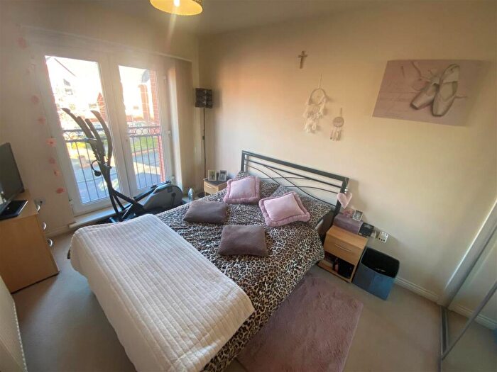 2 Bedroom Apartment To Rent In The City, Thackhall Street, Stoke, Coventry, CV2