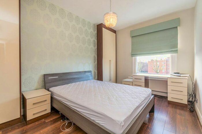 2 Bedroom Flat To Rent In Randolph Avenue, Maida Vale, London, W9
