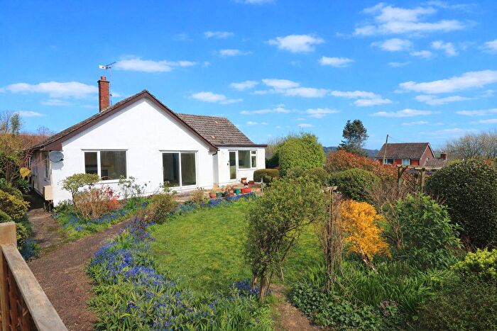 2 Bedroom Detached Bungalow For Sale In Silver Street, Milverton, Taunton, Somerset, TA4