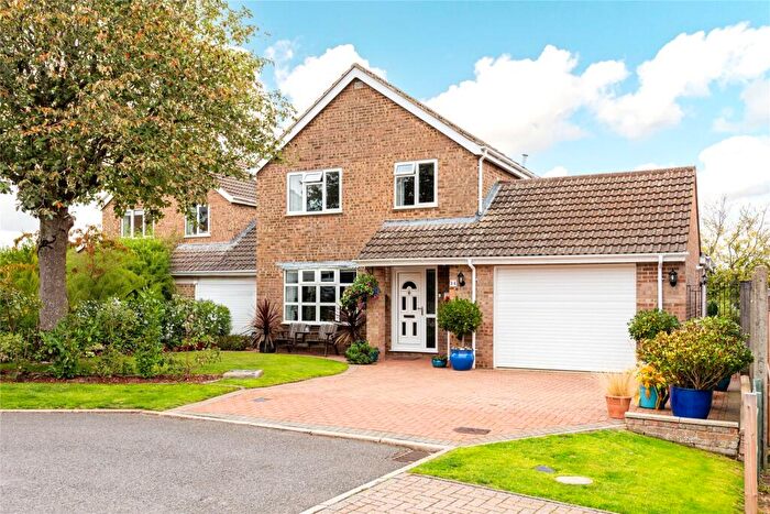 4 Bedroom Detached House For Sale In Langlands, Lavendon, Olney, Buckinghamshire, MK46