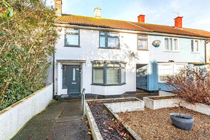 4 Bedroom Semi Detached House For Sale In Aylminton Walk, Lawrence Weston, Bristol, BS11