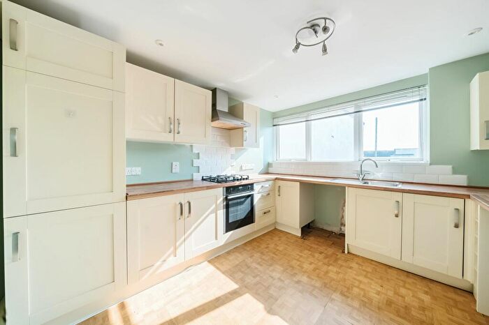 2 Bedroom Terraced Bungalow For Sale In Heron Mead, Pagham, Bognor Regis, PO21