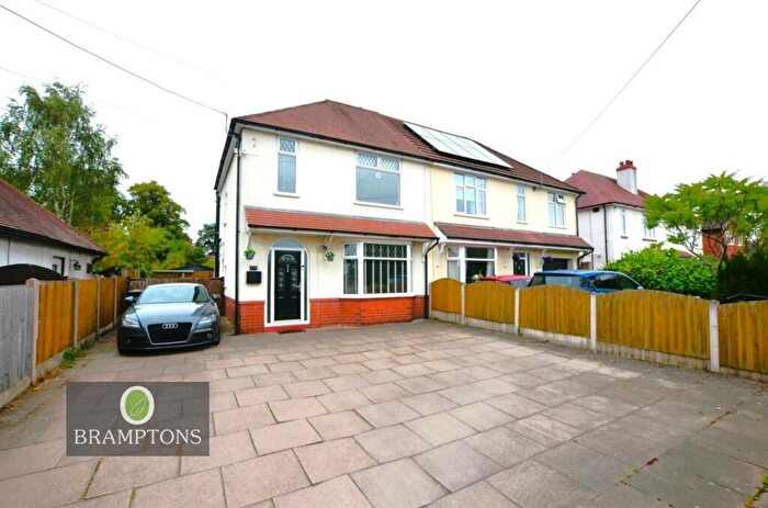 3 Bedroom Semi Detached House For Sale In Crewe Road, Shavington, Crewe, CW2