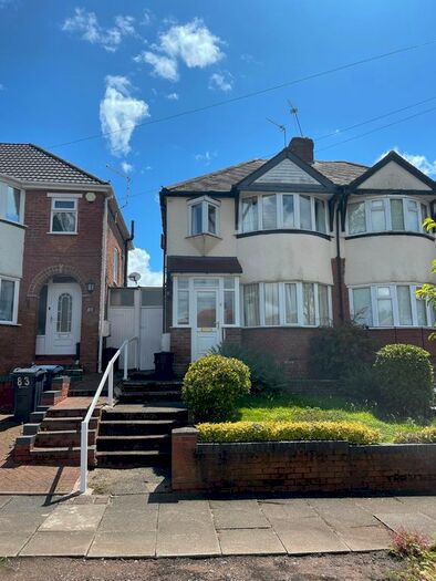 3 Bedroom Semi-Detached House To Rent In Marsham Road, Kings Heath, Birmingham, B14