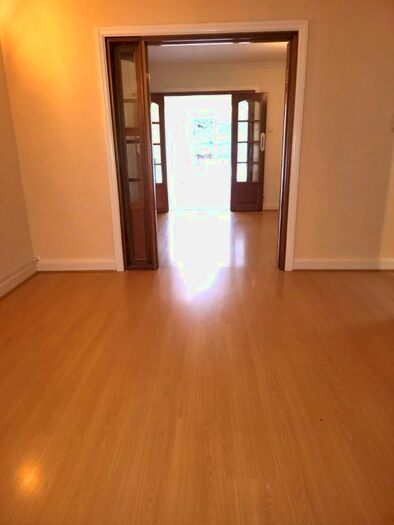 3 Bedroom Semi-Detached House To Rent In Raynton Drive, Hayes, Greater London, UB4