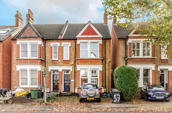 2 Bedroom Flat For Sale In Woolstone Road, Forest Hill, London, SE23