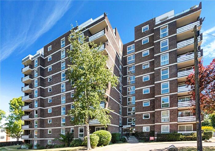 2 Bedroom Apartment To Rent In Manor Park Road, Sutton, Surrey, SM1