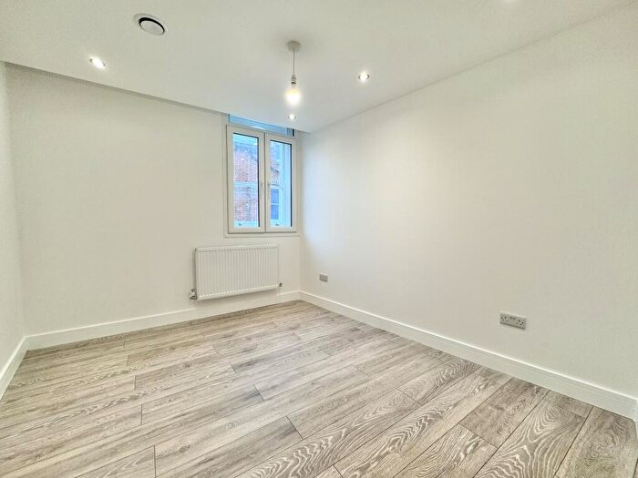 2 Bedroom Apartment To Rent In Wote Street, Basingstoke, RG21