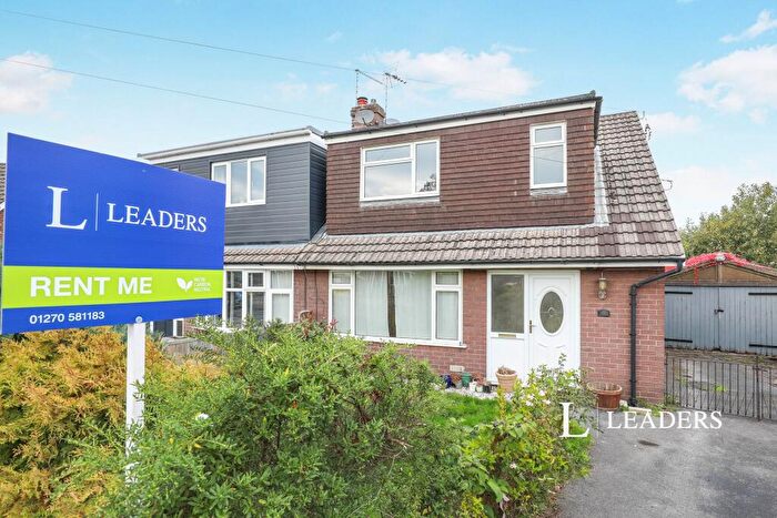 3 Bedroom Semi-Detached House To Rent In Ashcroft Avenue, Shavington, CW2