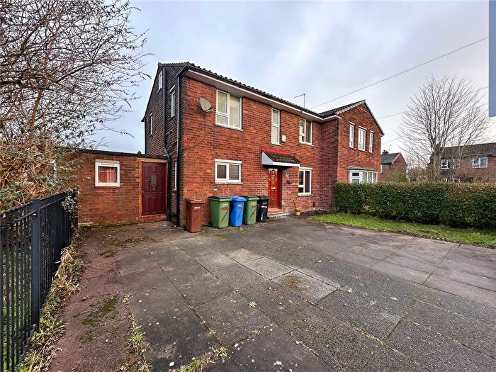 3 Bedroom End Of Terrace House For Sale In Tatton Close, Hazel Grove, Stockport, Greater Manchester, SK7