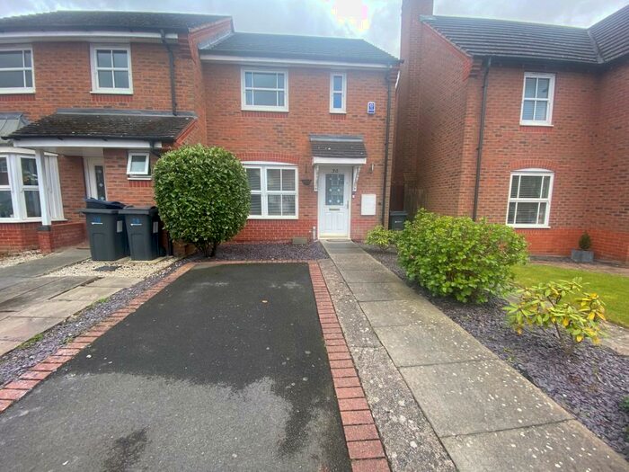2 Bedroom House To Rent In Plantation Drive, Sutton Coldfield, B75
