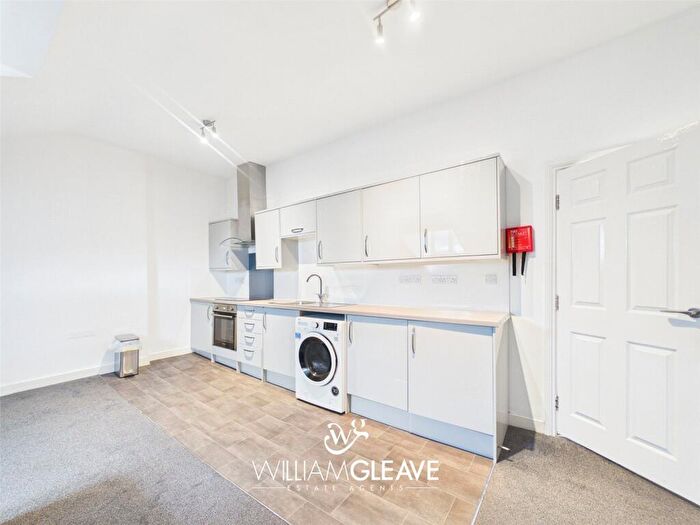 3 Bedroom Apartment To Rent In Mostyn Street, Llandudno, Conwy, LL30