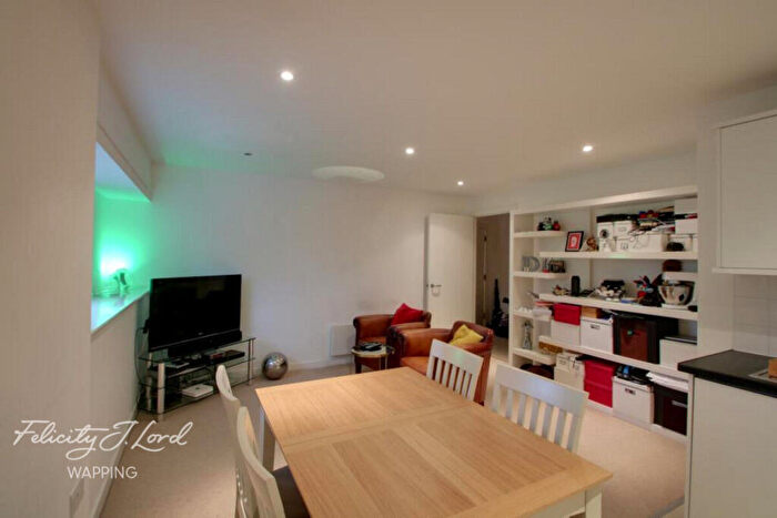 1 Bedroom Apartment To Rent In Commercial Road, London, E1