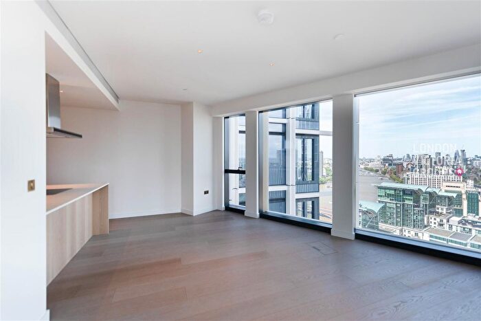 2 Bedroom Flat To Rent In River Park Tower, Nine Elms Lane, London, SW8