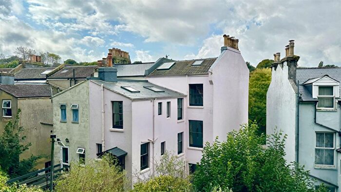 4 Bedroom Terraced House For Sale In St. Helens Road, Hastings, TN34