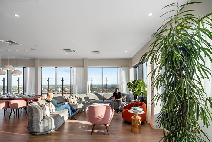 2 Bedroom Flat To Rent In Ryland Street, Birmingham, B15