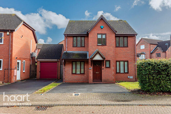 4 Bedroom Detached House To Rent In Bickleigh Crescent, Furzton, MK4