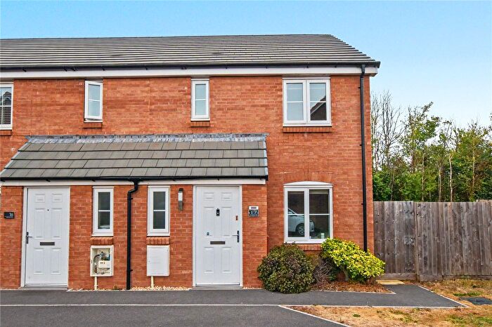 3 Bedroom End Terrace House For Sale In Bilberries Close, Monkton Heathfield, Taunton, Somerset, TA2