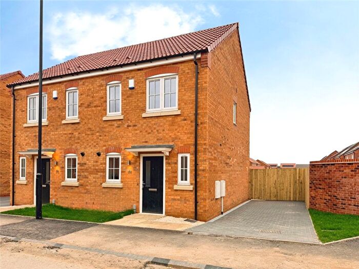 2 Bedroom Semi-detached House For Sale In Hurst Avenue, Armthorpe, Doncaster, DN3