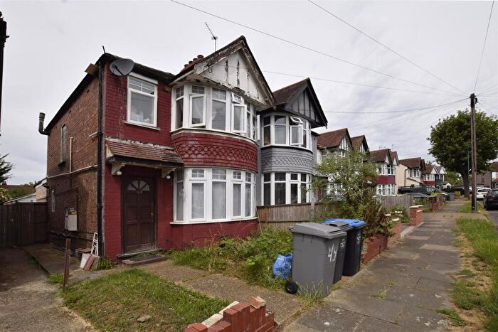 3 Bedroom Semi Detached House For Sale In Lancelot Crescent, Wembley, HA0