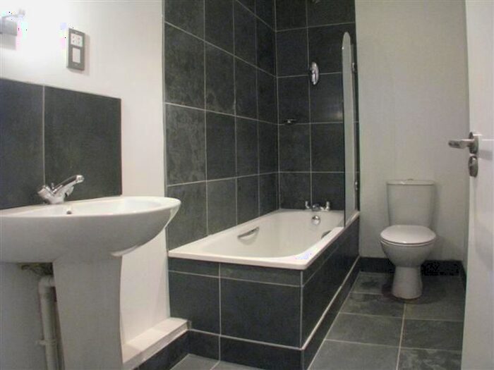 1 Bedroom Flat To Rent In Catharine Street, Liverpool, L8