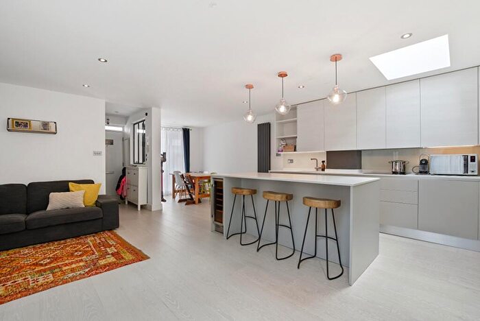 3 Bedroom Mews For Sale In Carlton Mews, West End Lane, London, NW6
