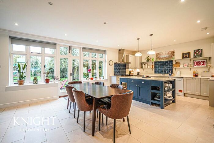 6 Bedroom Detached House For Sale In Cambridge Road, Colchester, CO3