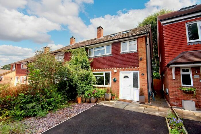 3 Bedroom End Of Terrace House For Sale In Hullmead, Shamley Green, Guildford, GU5