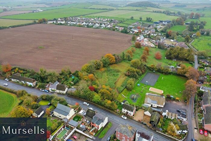 2 Bedroom End Of Terrace House For Sale In Blandford Hill, Milborne St Andrew, Blandford Forum, DT11