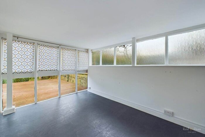 4 Bedroom House To Rent In College Road, Eastbourne, BN21